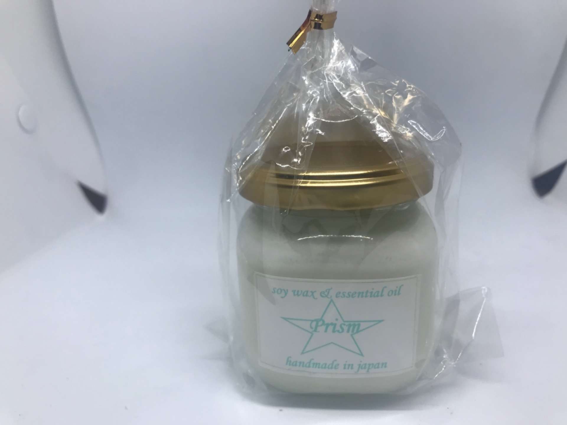 ラベンダーの香り　精麻100％の芯　ソイキャンドル　　１６５０円（税込）